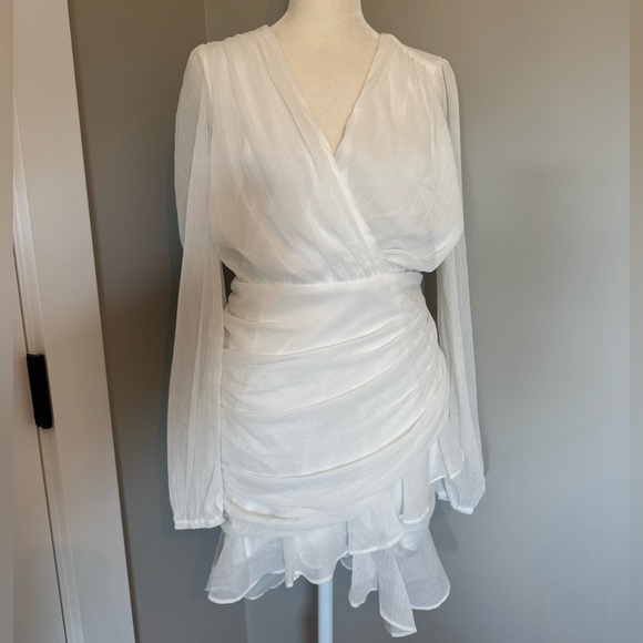 Windsor White Long Sleeve Short Dress Size Small - Picture 1 of 10